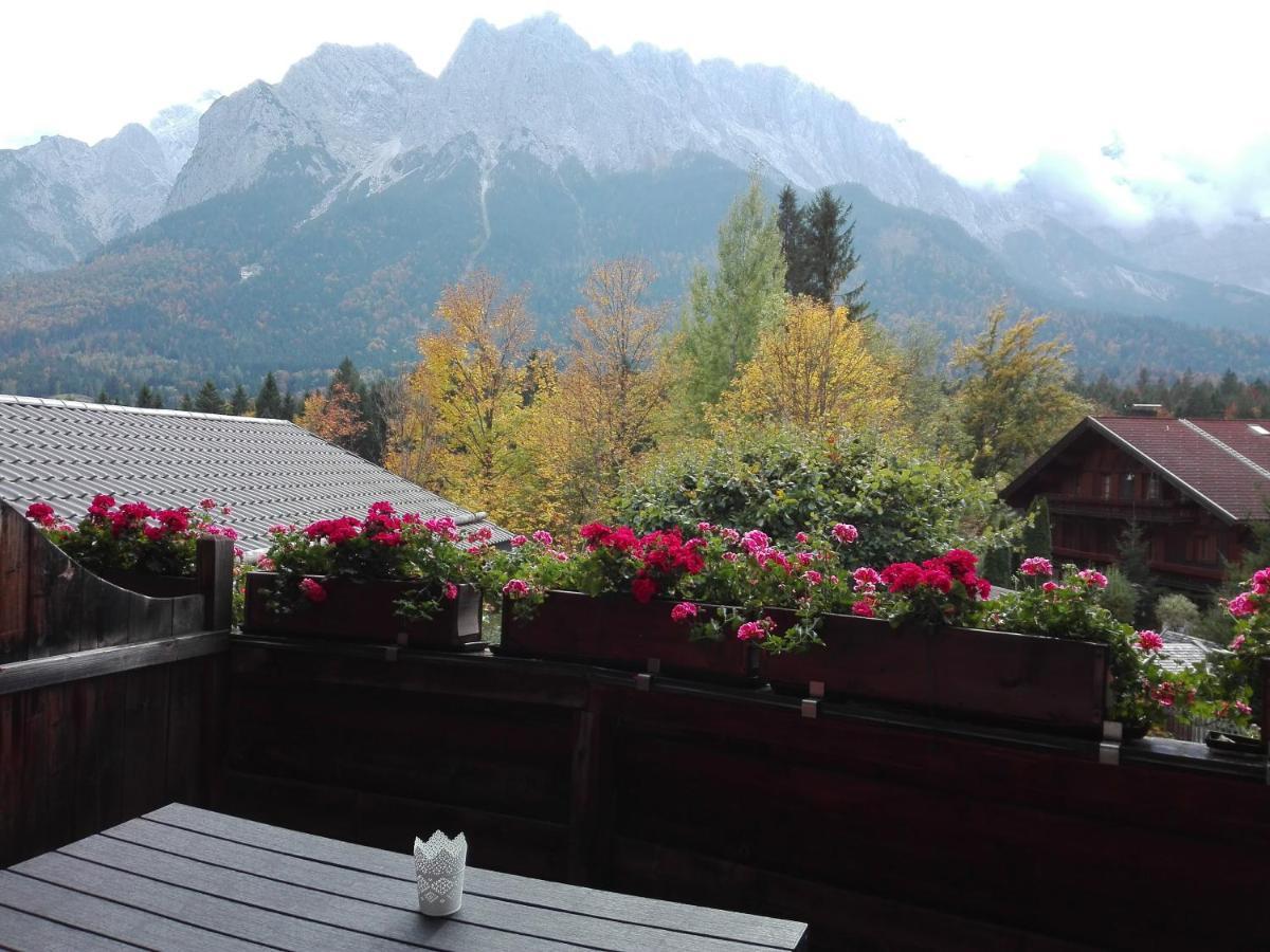 Landhaus Steinbrech Hotel Grainau Exterior photo